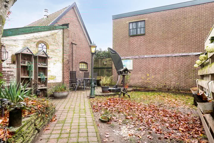 Photo 37 of Weemeweg 1