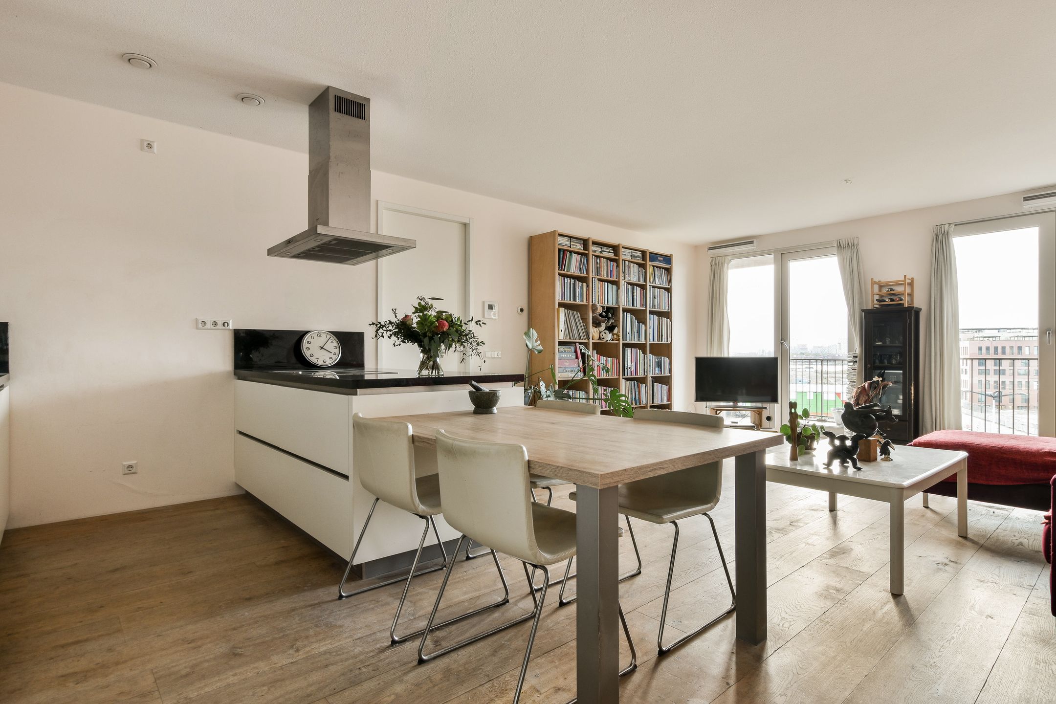 Foto 3 van Mary van der Sluisstraat 400