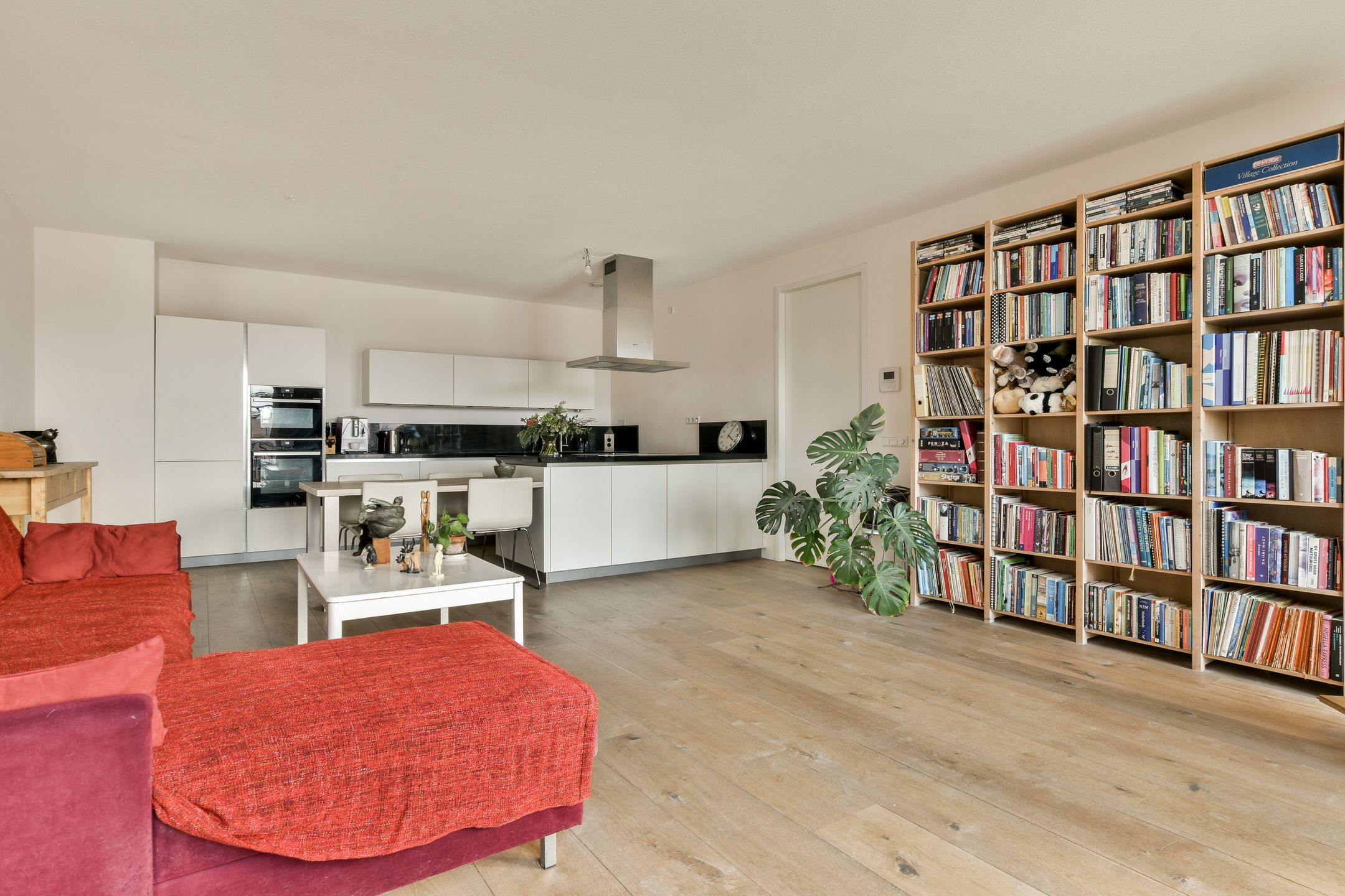 Foto 6 van Mary van der Sluisstraat 400