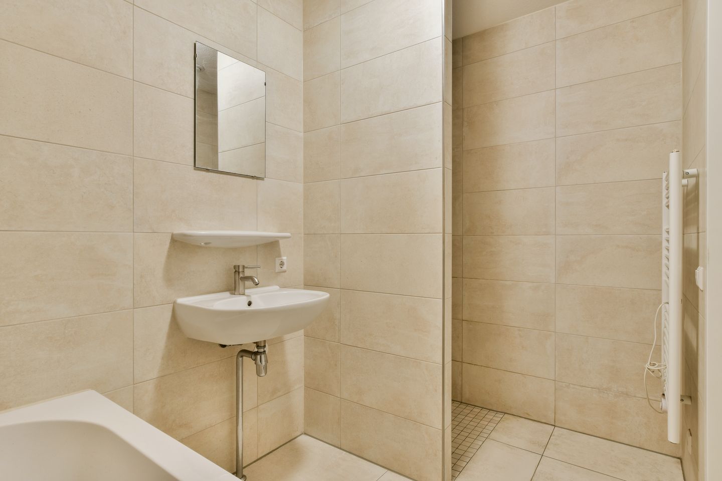 Foto 19 van Mary van der Sluisstraat 400