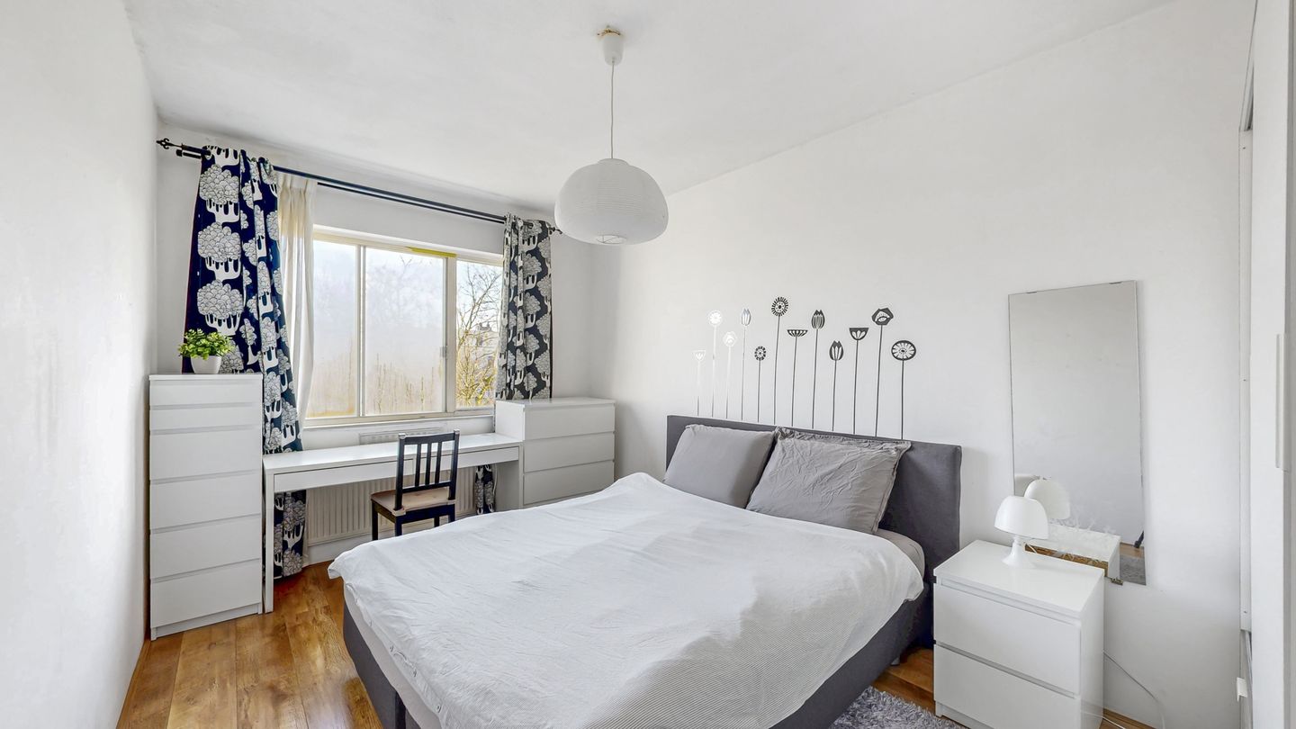 Photo 14 of Dickenslaan 145