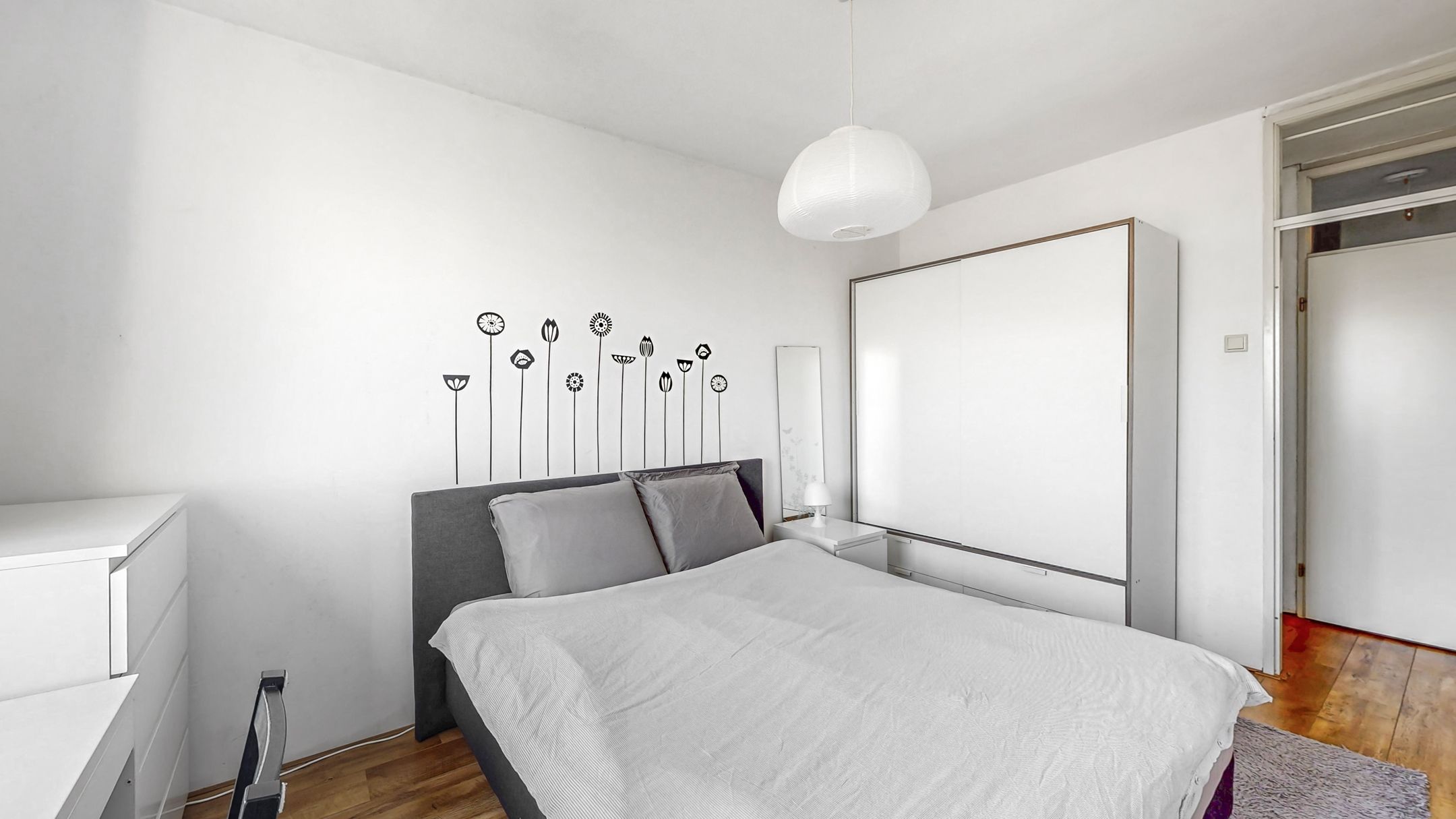 Photo 15 of Dickenslaan 145