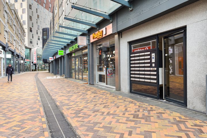 Photo 13 of Westwaarts 32-P