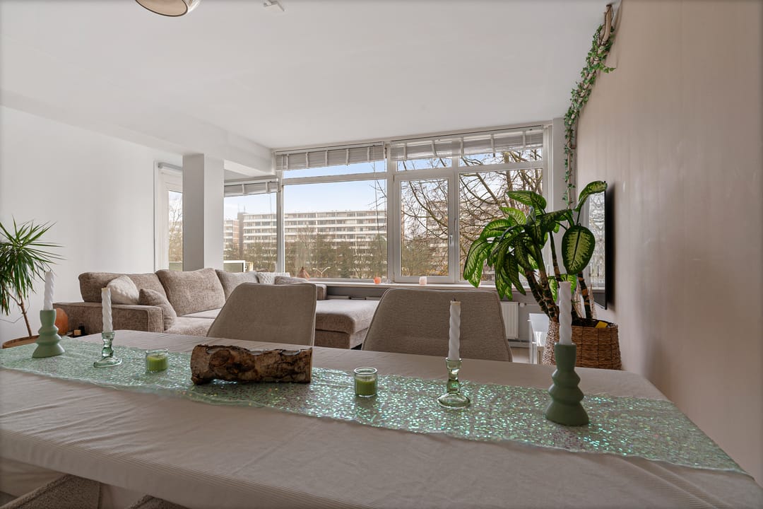 Photo 11 of Van Ostadelaan 398