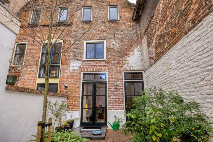 Foto 29 van Laarstraat 83