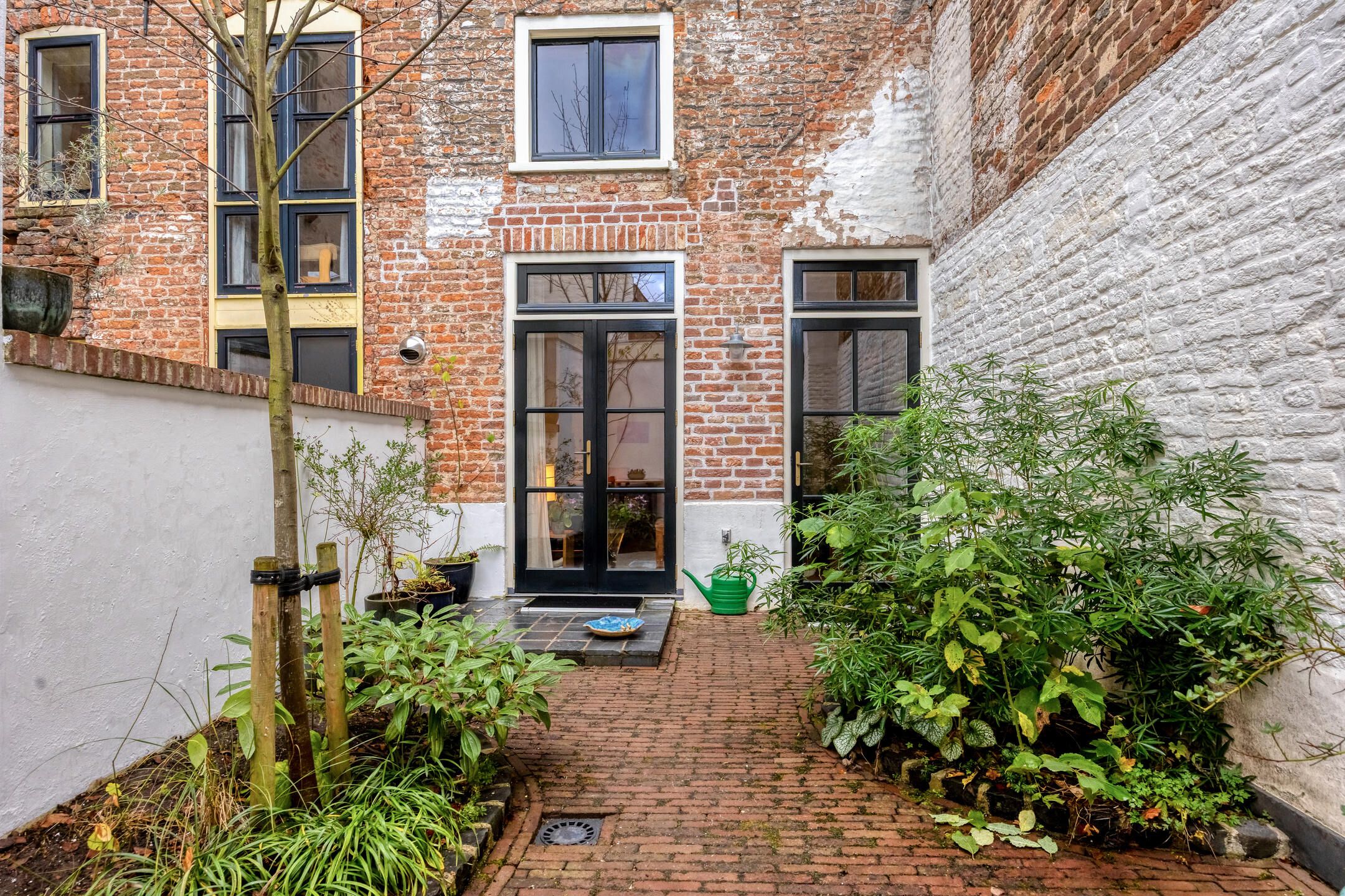 Foto 30 van Laarstraat 83