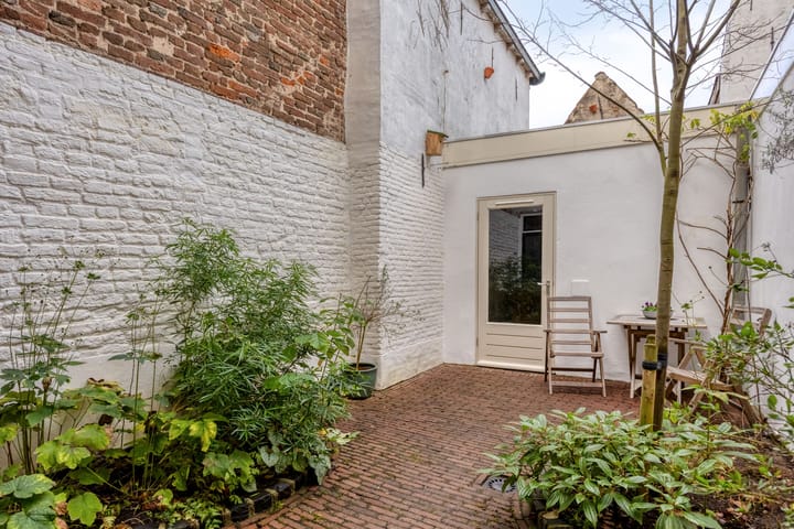 Foto 32 van Laarstraat 83