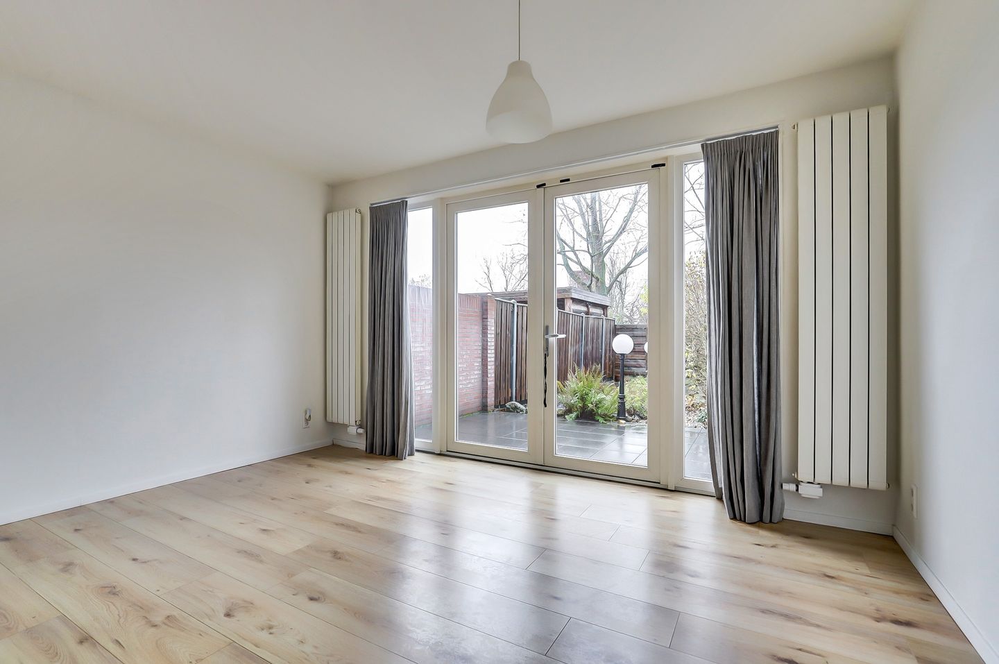 Foto 5 van Hellenburg 13