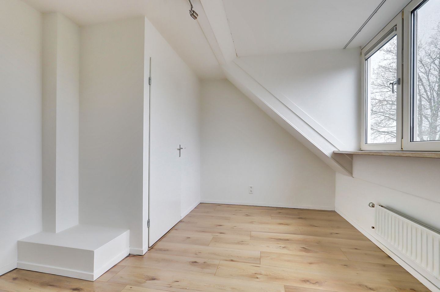 Foto 14 van Hellenburg 13