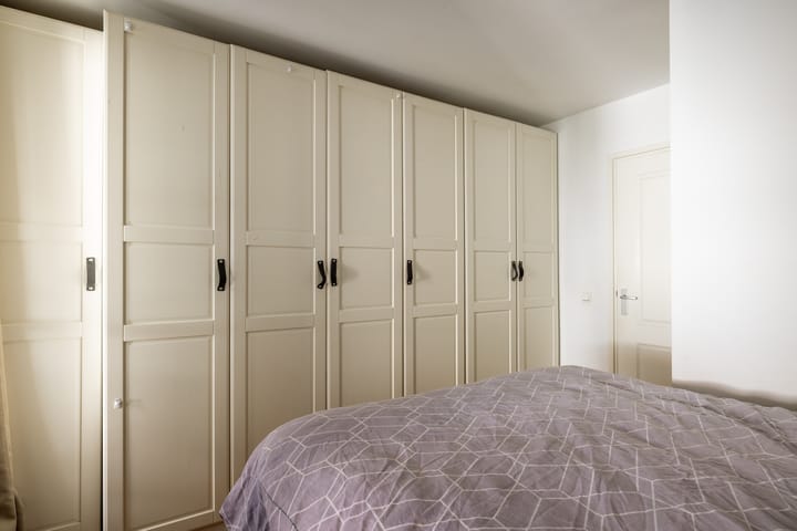 Photo 11 of Kinkerstraat 4-2