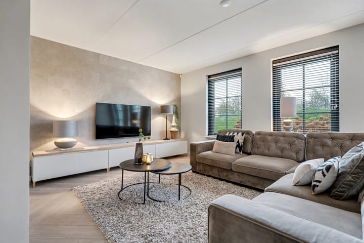 Photo 2 of Tuinlaan 129