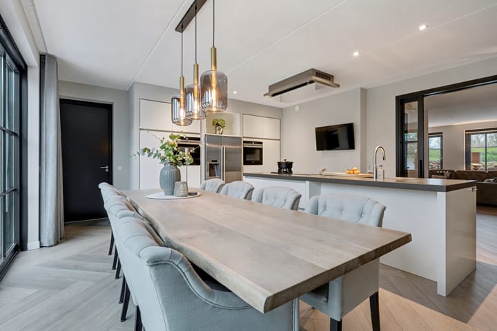 Photo 3 of Tuinlaan 129