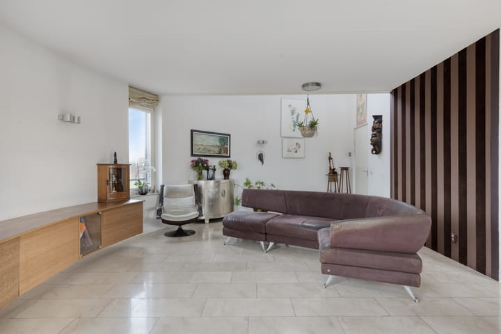 Photo 2 of Slotermeerlaan 34-A