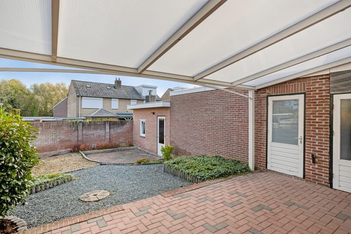 Foto 5 van van Goghstraat 4