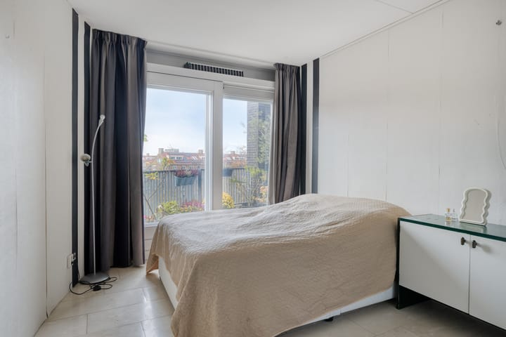 Photo 16 of Slotermeerlaan 34-A