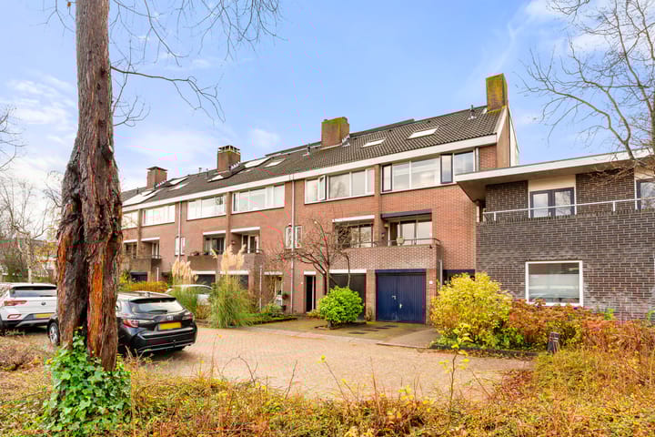 Photo 8 of Dokter W Nijestraat 66