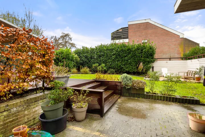 Photo 35 of Dokter W Nijestraat 66