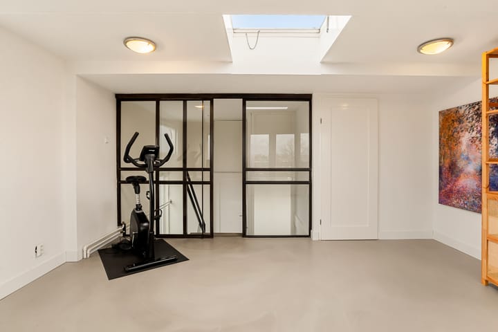 Photo 77 of Dokter W Nijestraat 66