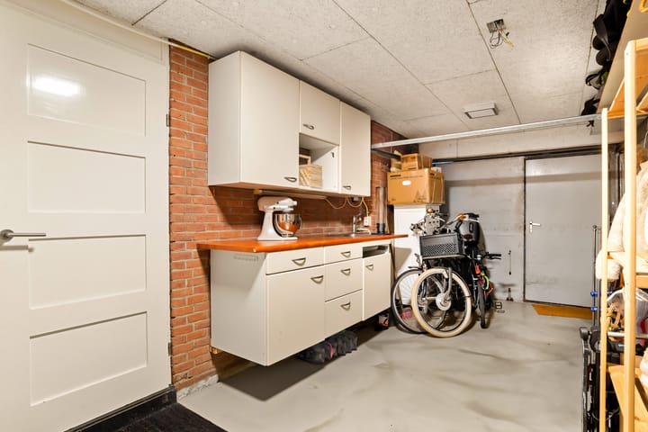 Photo 81 of Dokter W Nijestraat 66