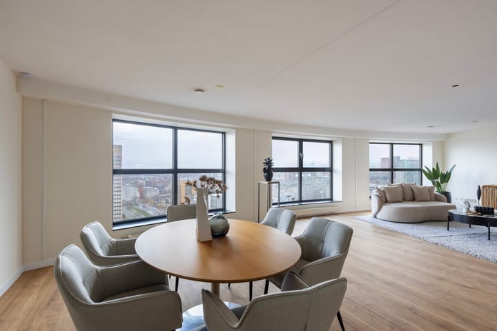 Photo 10 of Weena 253