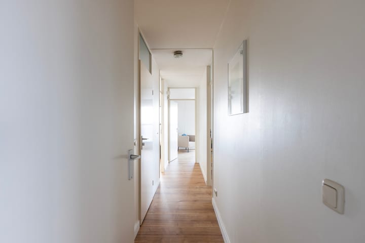 Photo 26 of Weena 253