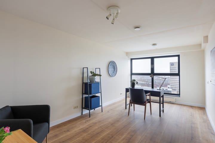 Photo 27 of Weena 253