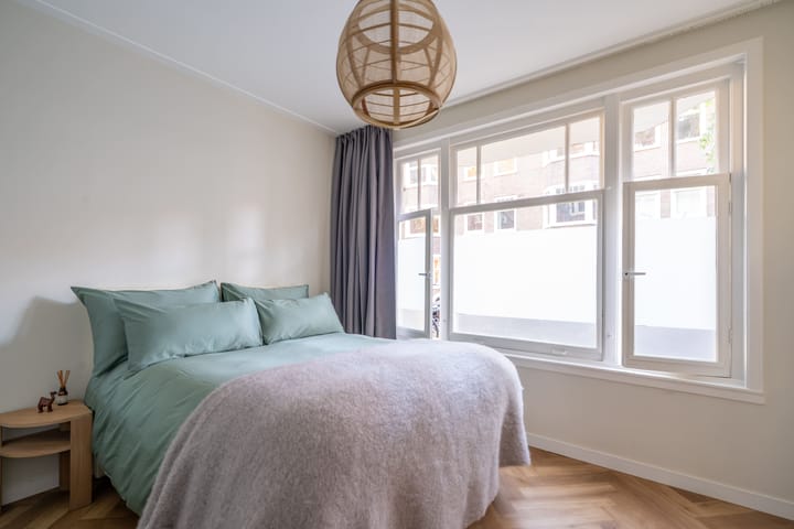 Photo 24 of Bennebroekstraat 33-H