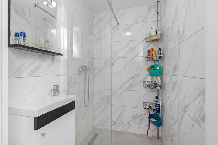 Photo 35 of Straatdijk 14