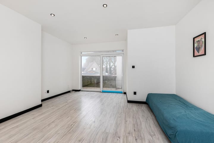 Photo 45 of Straatdijk 14