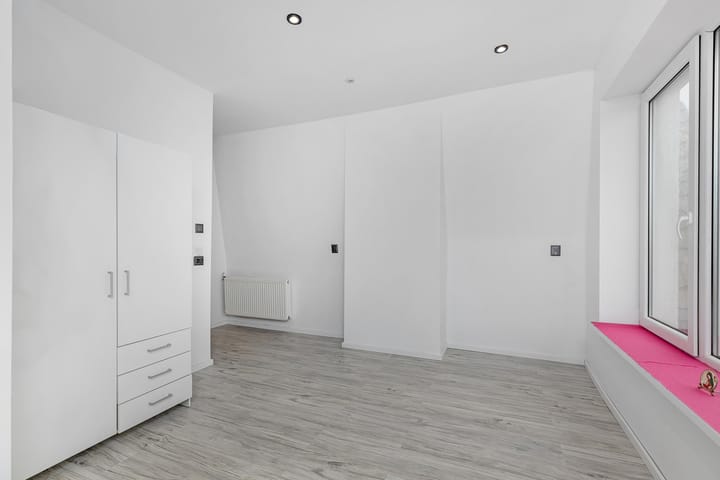 Photo 44 of Straatdijk 14