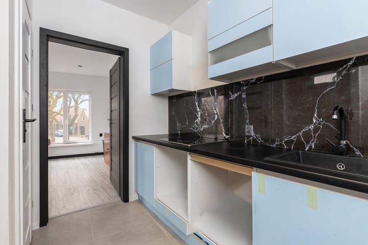 Photo 29 of Straatdijk 14