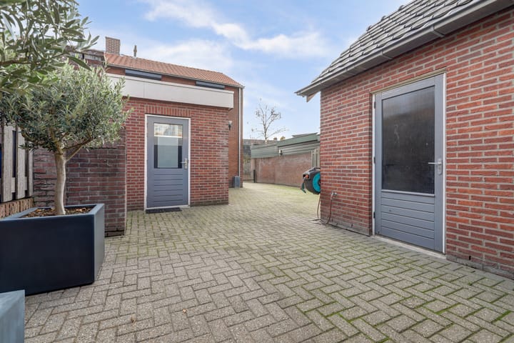 Foto 44 van Tuinderslaan 28