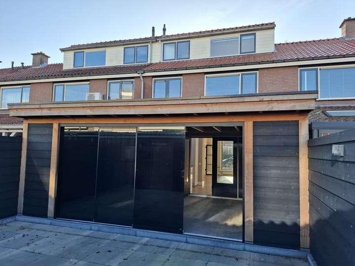 Photo 15 of Amalia van Solmsstraat 87