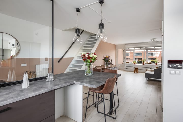 Weena 931 main image