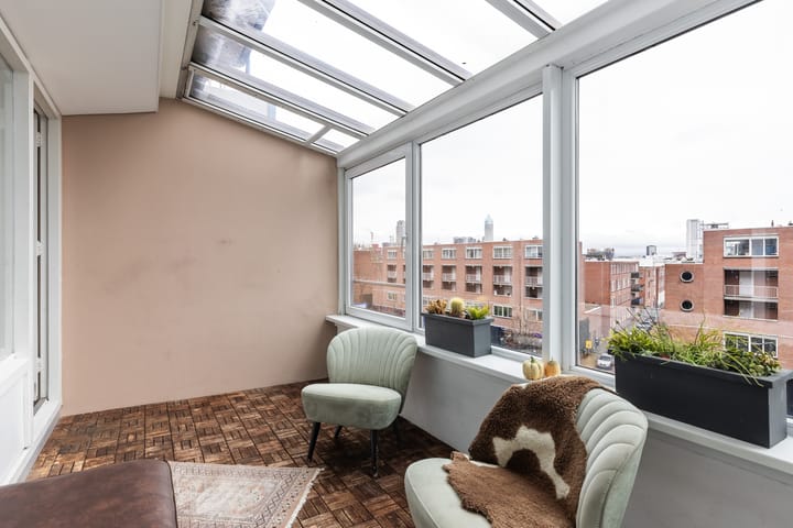 Photo 14 of Weena 931