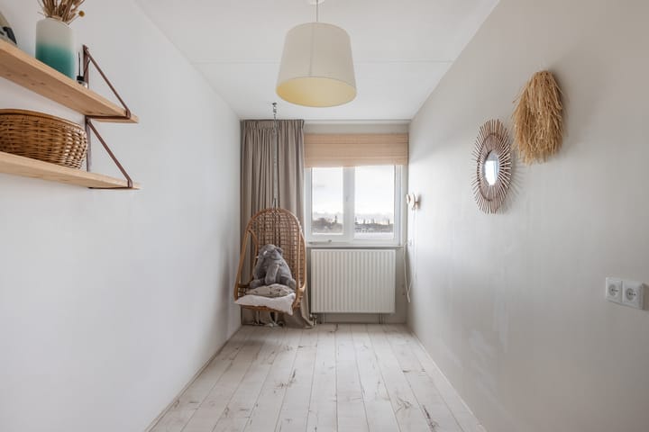 Photo 32 of Weena 931