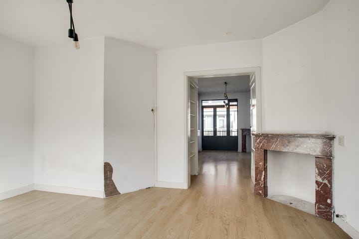 Foto 2 van De Bullstraat 70