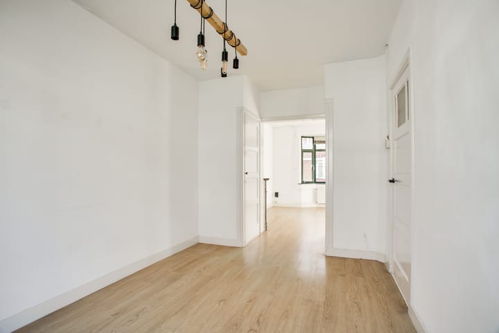 Foto 3 van De Bullstraat 70