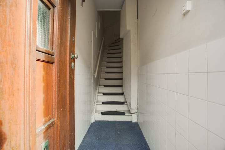 Foto 8 van De Bullstraat 70