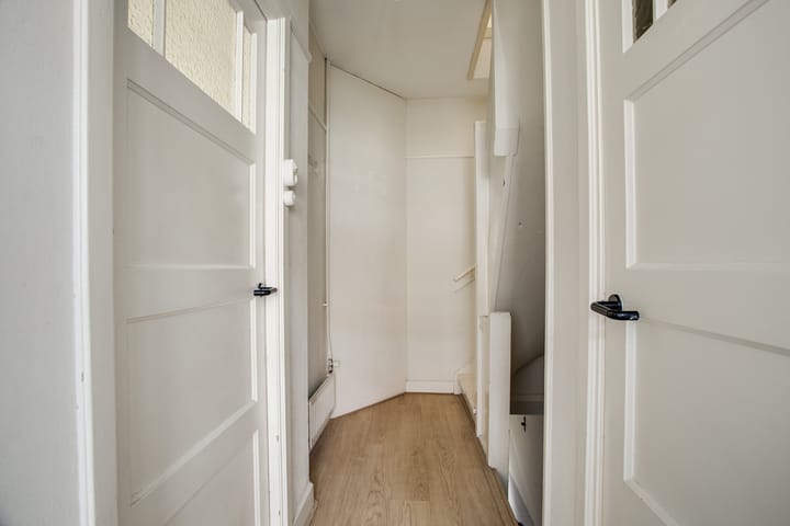 Foto 9 van De Bullstraat 70