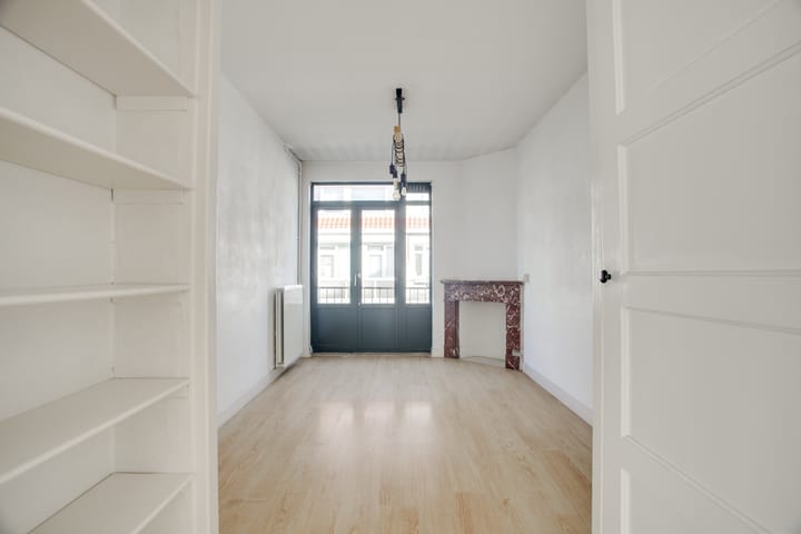 Foto 15 van De Bullstraat 70