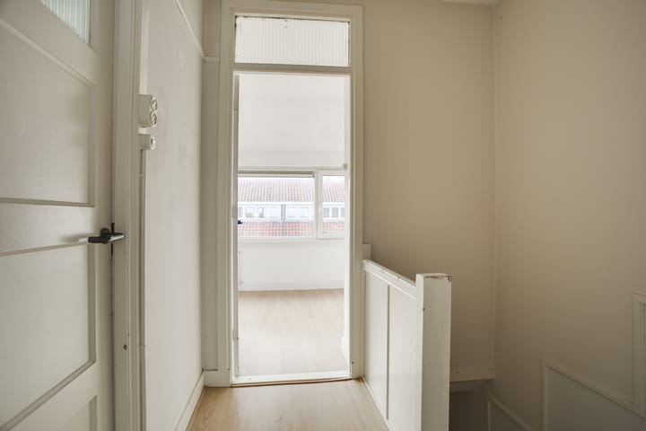 Foto 17 van De Bullstraat 70