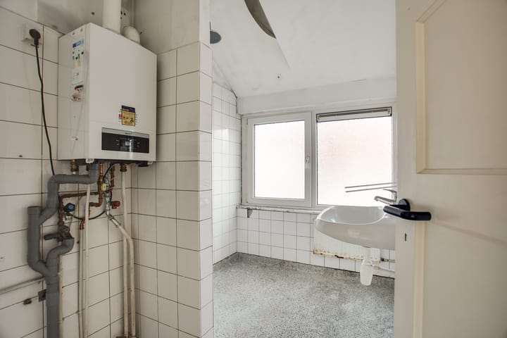 Foto 19 van De Bullstraat 70