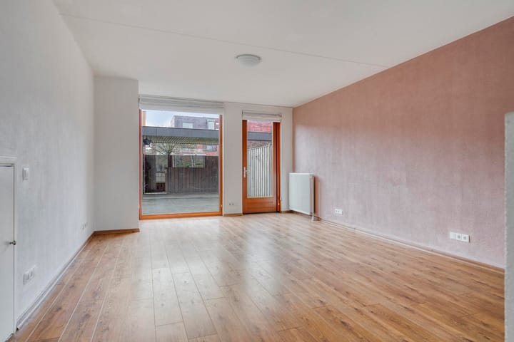 Photo 3 of Grasbloem 107