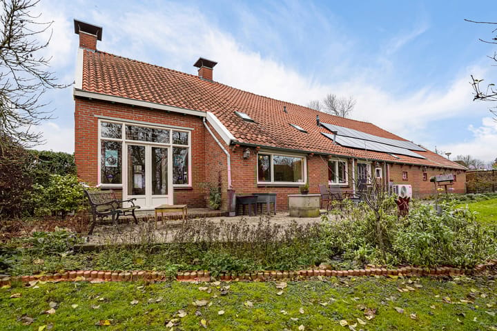 Photo 2 of Houwerdastraat 18