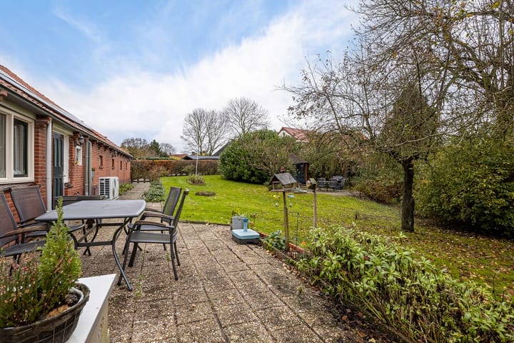 Photo 15 of Houwerdastraat 18