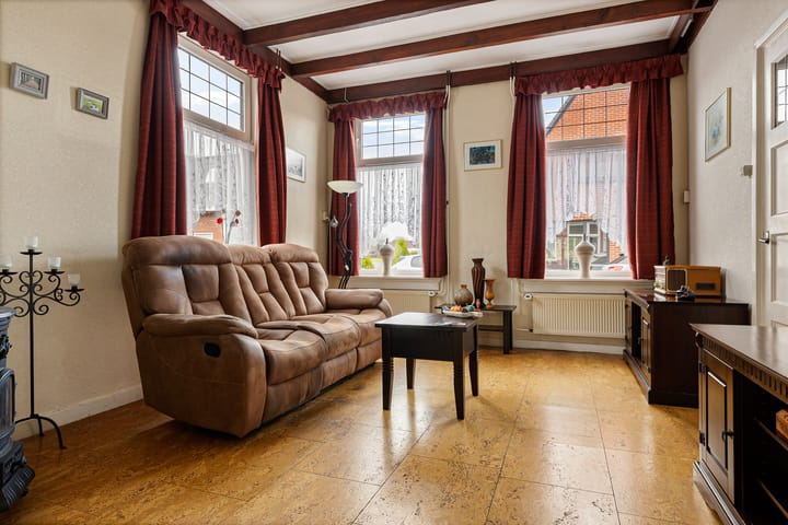 Photo 19 of Houwerdastraat 18