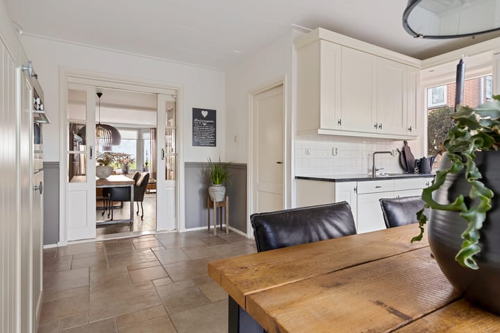 Photo 37 of Heemweg 8