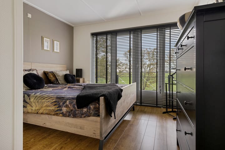 Photo 48 of Heemweg 8