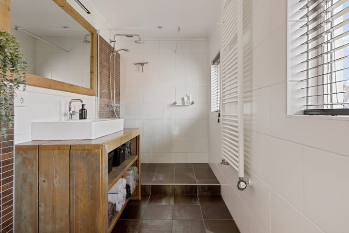 Photo 52 of Heemweg 8